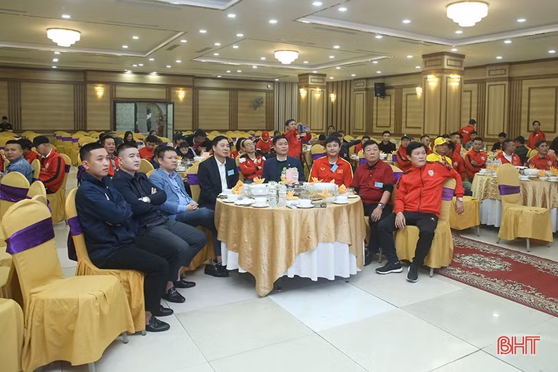 Hội Cổ động viên tiếp tục đồng hành cùng sự phát triển bóng đá Hà Tĩnh