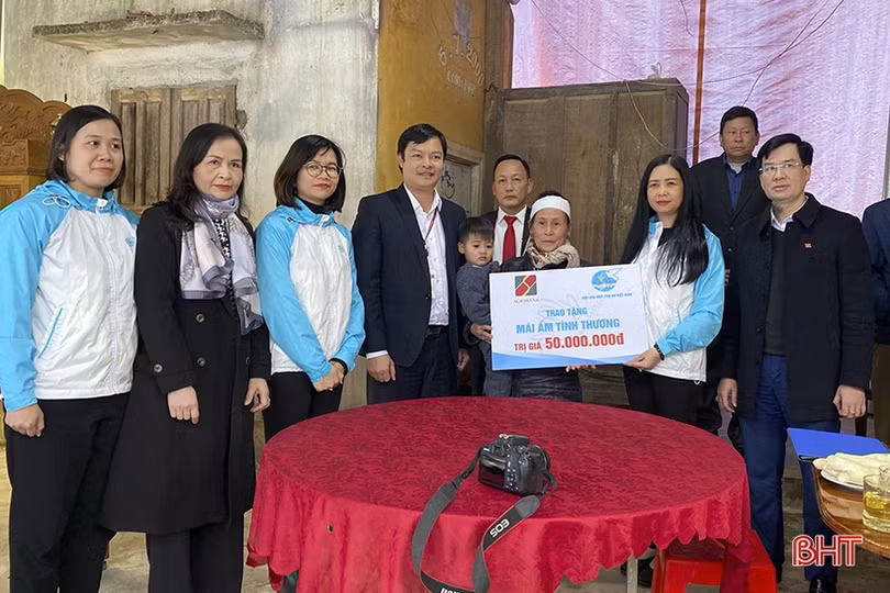 Không ngừng chăm lo đời sống cho hội viên phụ nữ khó khăn, trẻ em thiếu may mắn ở Hà Tĩnh