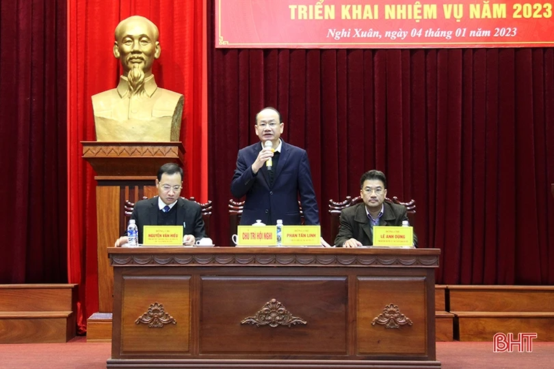 Tiếp tục đổi mới phương thức lãnh đạo của Đảng đối với hệ thống chính trị