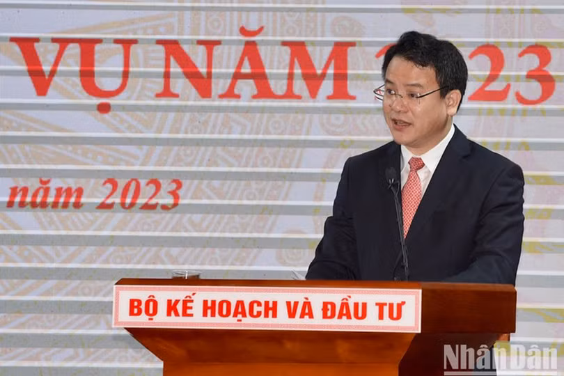 Tiếp tục tham mưu các giải pháp chiến lược phát triển kinh tế - xã hội