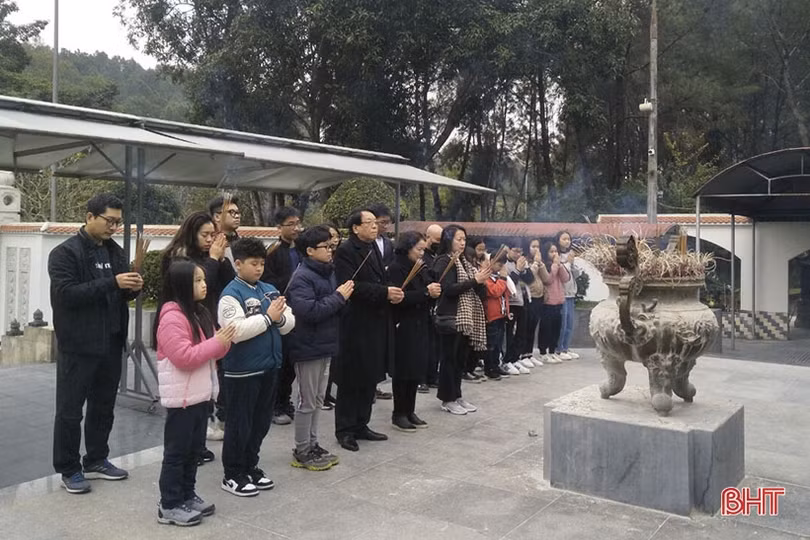 Ngã ba Đồng Lộc đón hơn 2.000 lượt khách dịp đầu năm mới