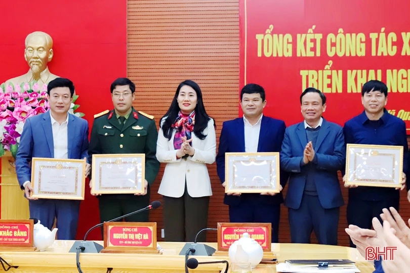 Tiếp tục đổi mới phương thức lãnh đạo của Đảng đối với hệ thống chính trị