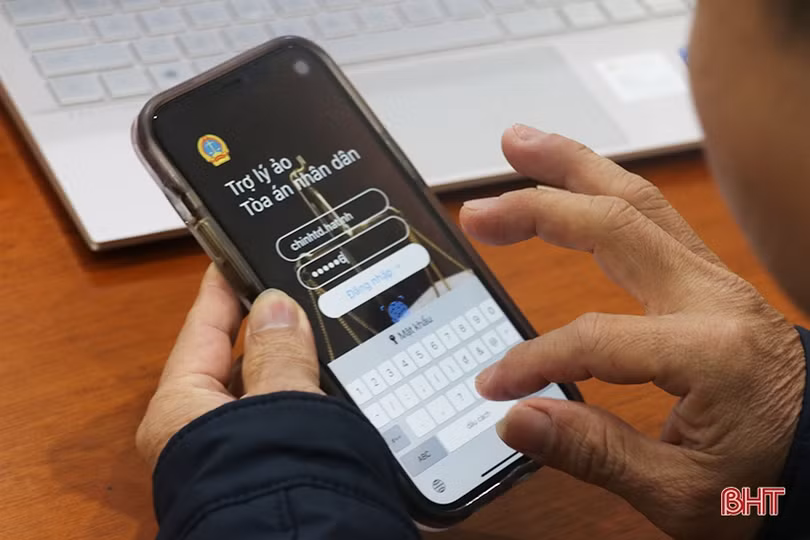 “Thư ký” trực tuyến hỗ trợ đắc lực cho thẩm phán Hà Tĩnh