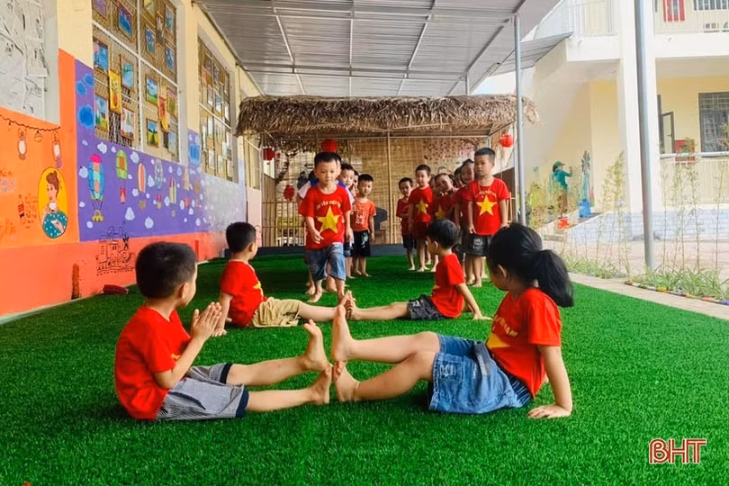 Ngôi trường rực rỡ sắc màu ở huyện miền núi Hà Tĩnh