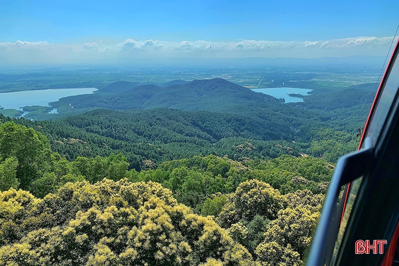 Vẻ đẹp cung đường dẫn tới Hoan Châu đệ nhất danh lam ở Hà Tĩnh