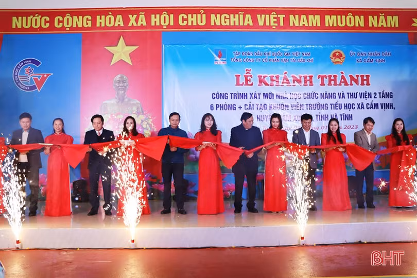 Khánh thành nhà học chức năng - thư viện do Công ty CP Vận tải Dầu khí tài trợ
