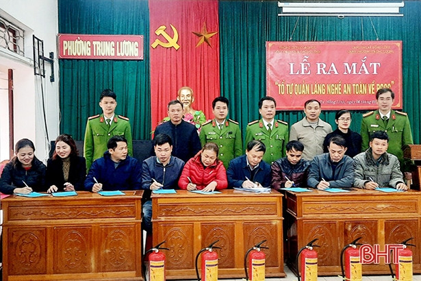 Ra mắt mô hình “Tổ tự quản làng nghề an toàn về PCCC ở phường Trung Lương