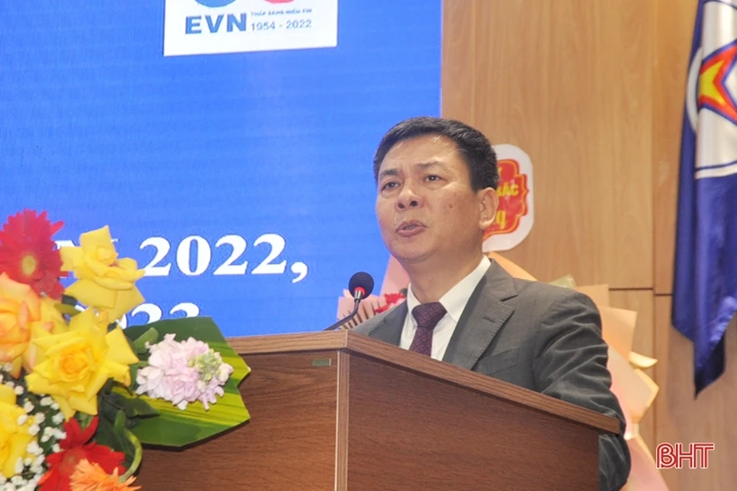 Điện lực Hà Tĩnh phấn đấu điện thương phẩm năm 2023 đạt hơn 1.369 triệu kWh