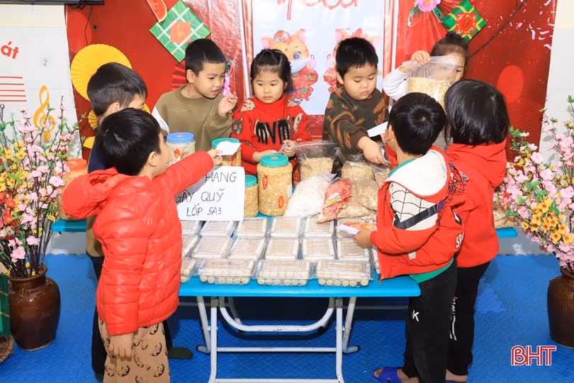 Ngôi trường rực rỡ sắc màu ở huyện miền núi Hà Tĩnh