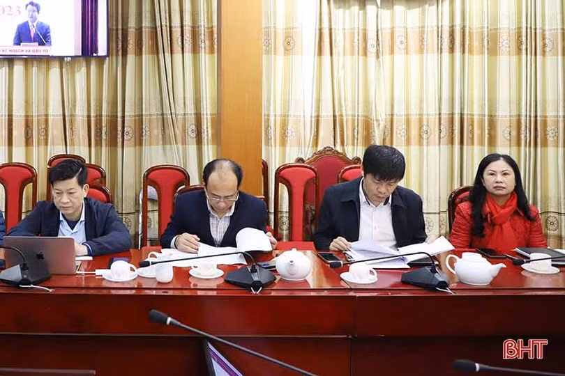 Tiếp tục tham mưu các giải pháp chiến lược phát triển kinh tế - xã hội