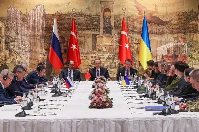 Tổng thống Putin nêu khả năng đạt thỏa thuận chấm dứt xung đột Ukraine