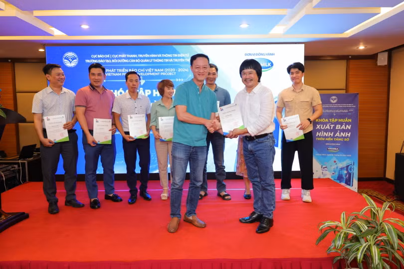 Dự án “Phát triển báo chí Việt Nam” tổ chức khóa tập huấn “Xuất bản hình ảnh trên nền tảng số”