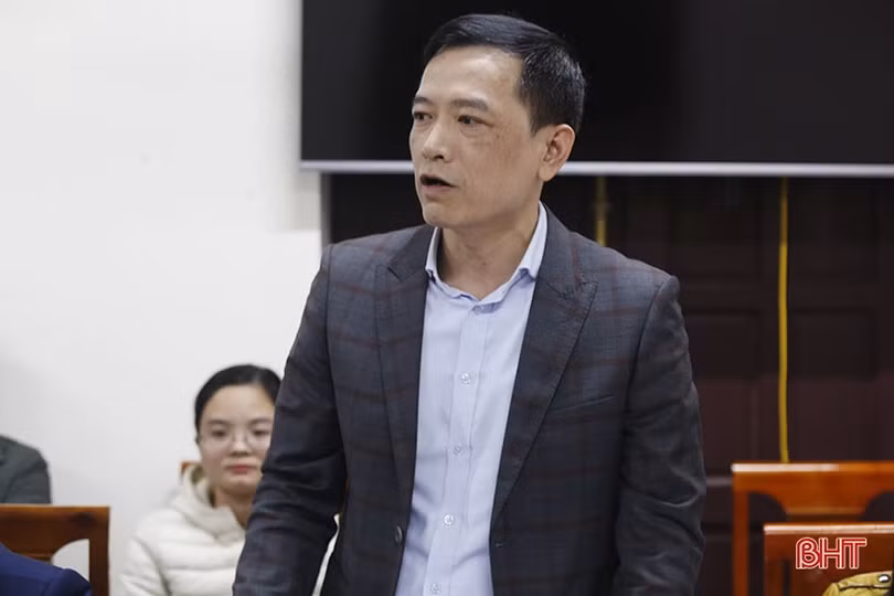 Đoàn ĐBQH Hà Tĩnh giám sát việc thực hiện các chính sách y tế cơ sở tại Can Lộc