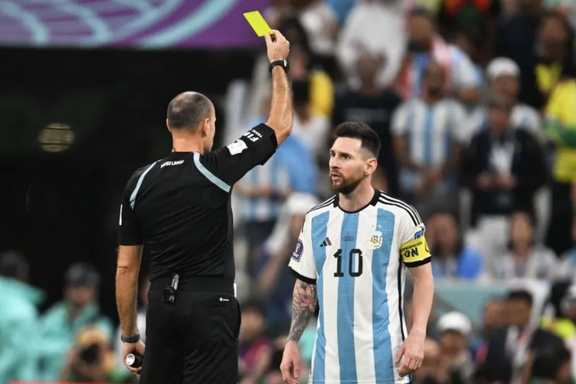 Messi và nhiều cầu thủ Argentina được xóa thẻ sau trận tứ kết với Hà Lan - 1 Lý do Messi và nhiều cầu thủ Argentina được xóa thẻ sau trận gặp Hà Lan
