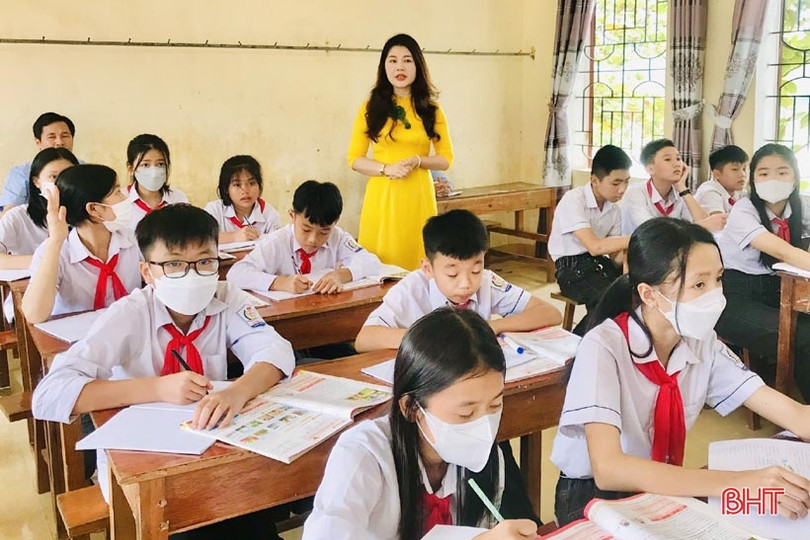 Hương Sơn công nhận 103 giáo viên THCS là giáo viên giỏi cấp huyện