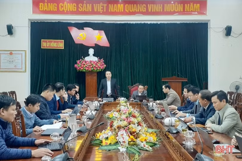 Tổ đại biểu HĐND tỉnh Hà Tĩnh tại các địa phương góp ý trách nhiệm vào các nội dung sẽ trình Kỳ họp thứ 11