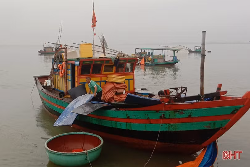 Vượt mưa rét vươn khơi, ngư dân Hà Tĩnh kiếm nhiều “lộc biển”