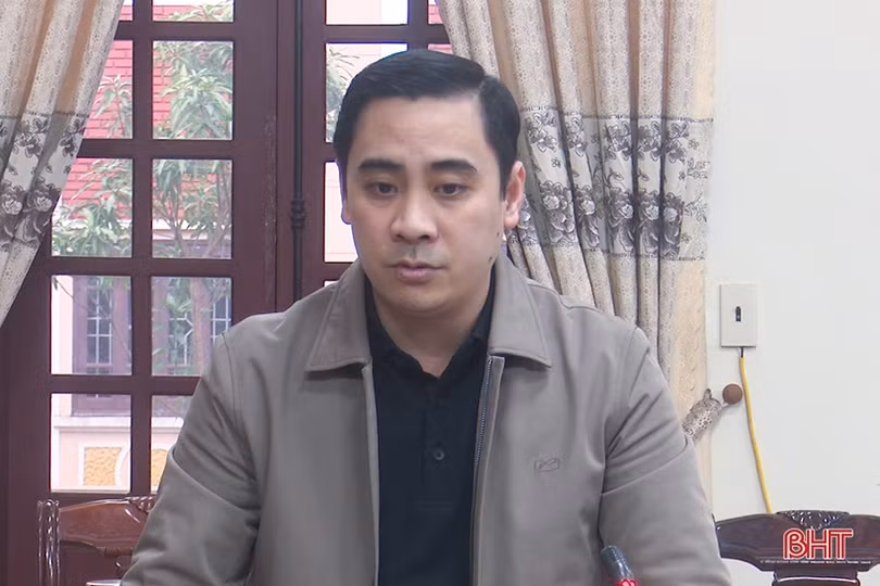 Tổ đại biểu HĐND tỉnh Hà Tĩnh tại các địa phương góp ý trách nhiệm vào các nội dung sẽ trình Kỳ họp thứ 11