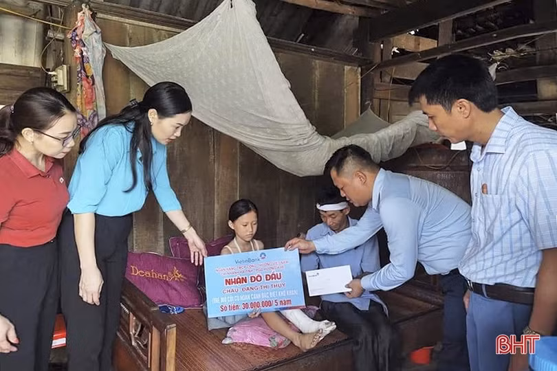 Tiếp tục lan tỏa để nhiều trẻ mồ côi ở Hà Tĩnh có “Mẹ đỡ đầu”