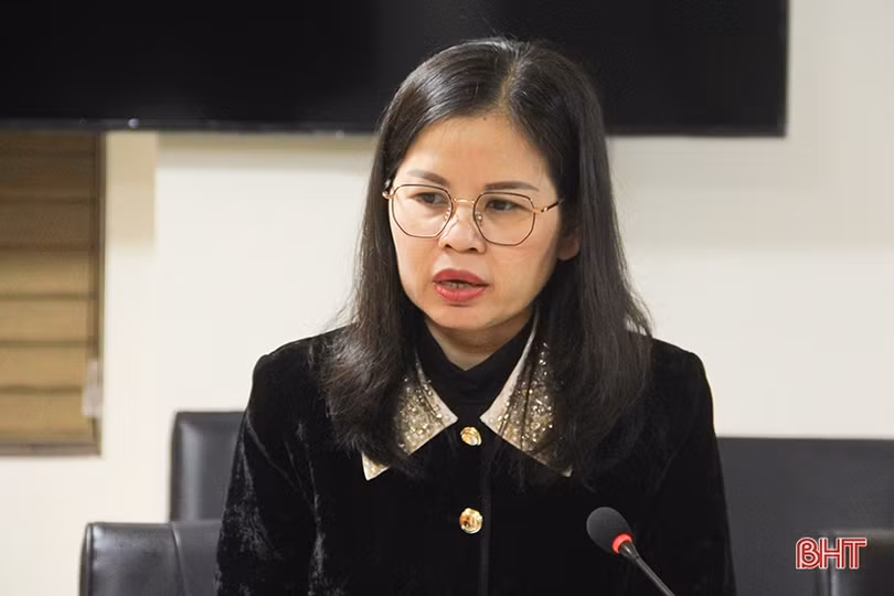 Tổ đại biểu HĐND tỉnh Hà Tĩnh tại các địa phương góp ý trách nhiệm vào các nội dung sẽ trình Kỳ họp thứ 11