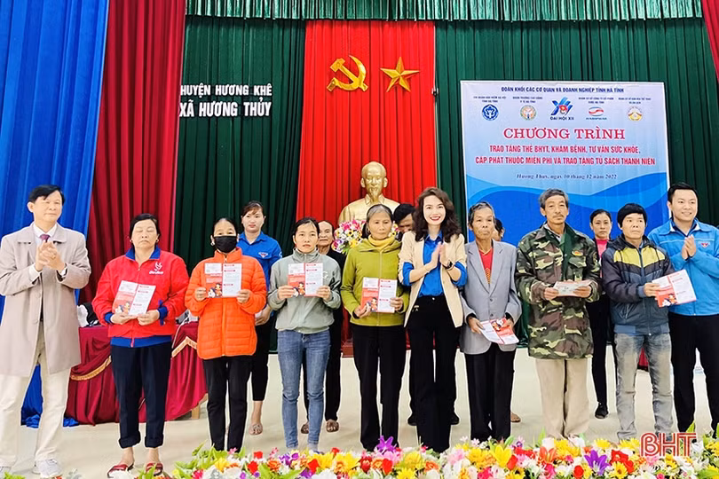 Nhiều hoạt động tình nguyện ý nghĩa đến với người dân Hà Tĩnh