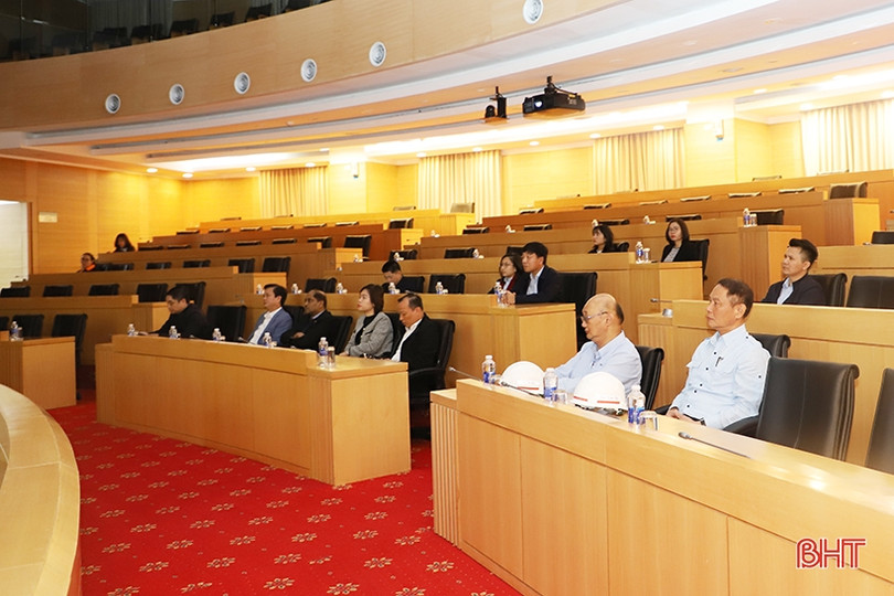 Đoàn công tác Đại sứ quán nước Cộng hòa Singapore tại Việt Nam thăm KKT Vũng Áng