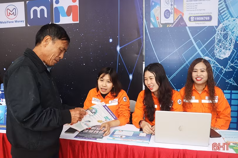 Địa phương đầu tiên của TP Hà Tĩnh ra mắt các tổ chuyển đổi số cộng đồng