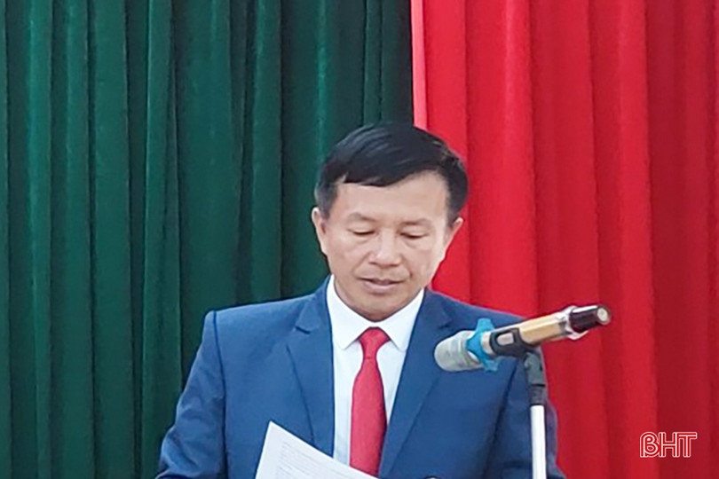 Công bố quyết định bổ nhiệm Hiệu trưởng Trường Trung cấp Kỹ nghệ Hà Tĩnh