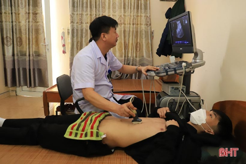 480 thanh niên Hương Sơn tham gia khám tuyển nghĩa vụ quân sự