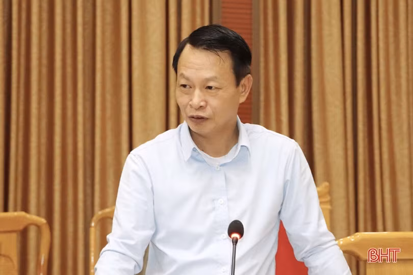 Tổ đại biểu HĐND tỉnh bầu tại Vũ Quang đóng góp nhiều ý kiến thiết thực