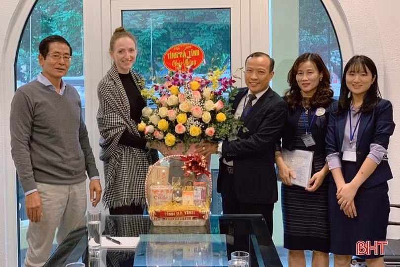 Tăng cường kết nối giữa Hà Tĩnh với các đối tác thông qua đại sứ quán các nước và tổ chức quốc tế tại Việt Nam