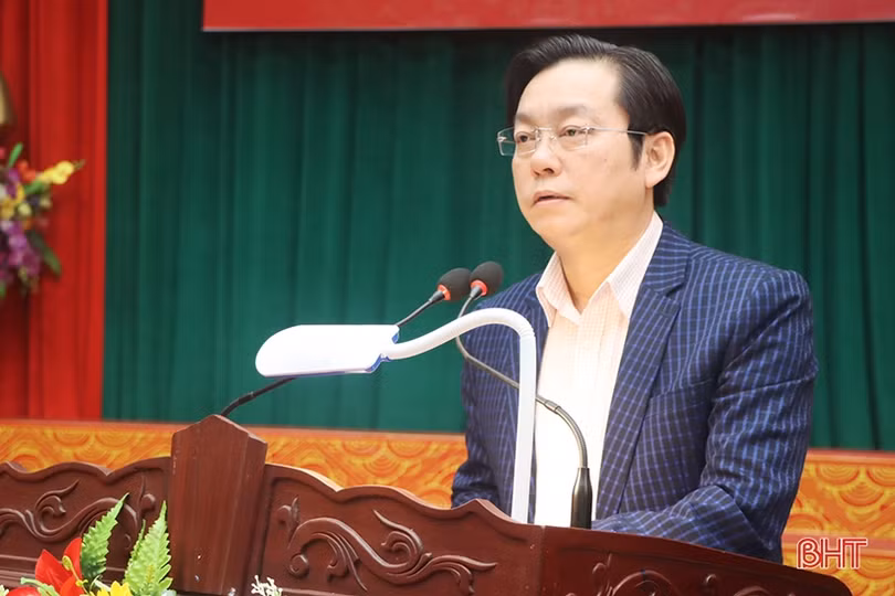 Cẩm Xuyên gặp mặt đảng viên là người công giáo