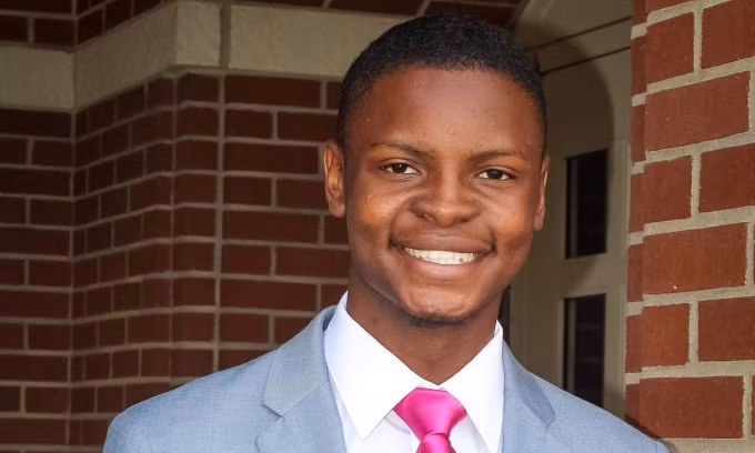 Sinh viên 18 tuổi trở thành thị trưởng da màu trẻ nhất lịch sử Mỹ