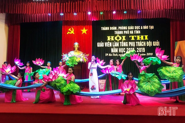 18 thí sinh TP Hà Tĩnh tranh tài “Giáo viên – Tổng phụ trách đội giỏi”