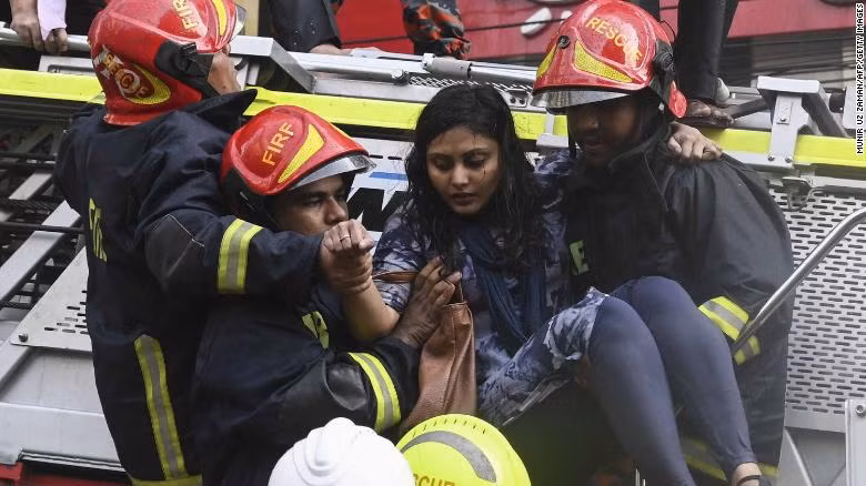 Số người thiệt mạng trong vụ cháy tháp văn phòng Bangladesh tăng lên 25