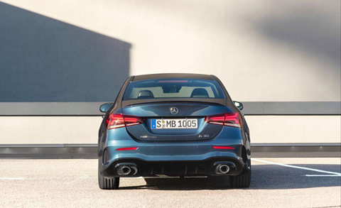 Mercedes AMG A35 Sedan mới lộ diện, rẻ nhất trong dòng sedan AMG