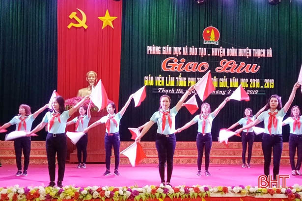 Thạch Hà vinh danh 27 giáo viên làm tổng phụ trách Đội giỏi