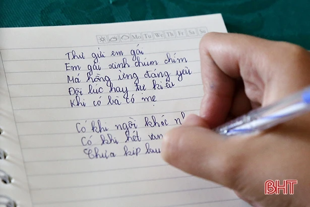 Cậu học trò 12 tuổi và những vần thơ trong sáng, cảm xúc