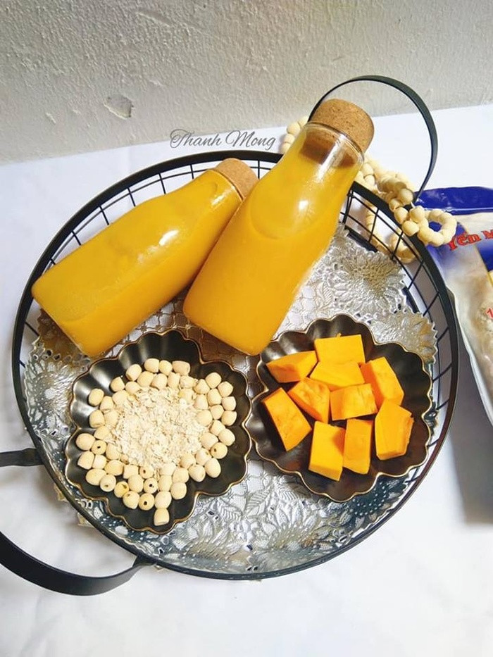 Sữa bí đỏ cho thêm thứ này vào, bé lười ăn mấy cũng uống hết veo