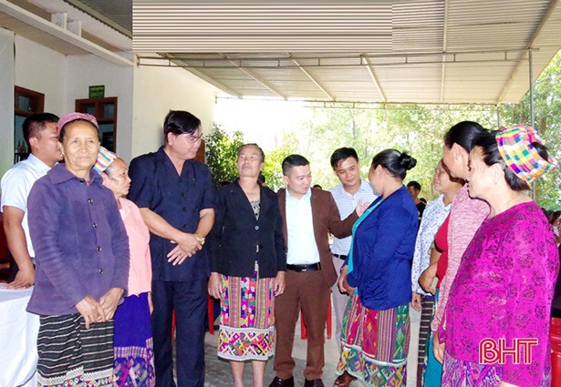 Nhiều hoạt động ý nghĩa kỷ niệm 10 năm kết nghĩa Sơn Kim 1 - Thoọng Pẹ