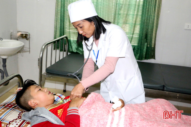 Xanh - sạch - đẹp - an toàn ở trạm y tế xã tiêu biểu nhất Hà Tĩnh