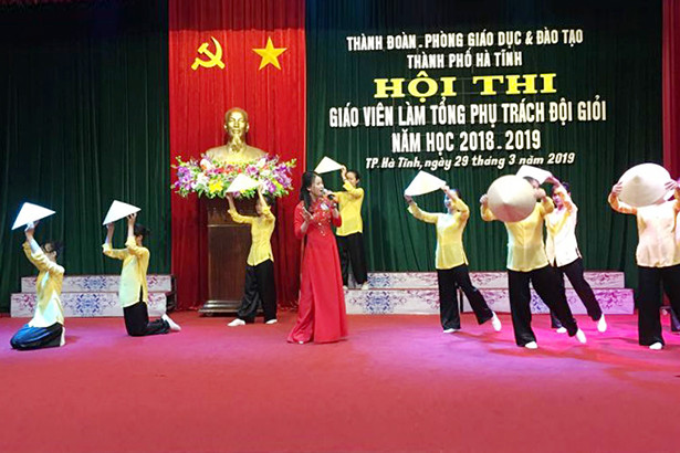 18 thí sinh TP Hà Tĩnh tranh tài “Giáo viên – Tổng phụ trách đội giỏi”