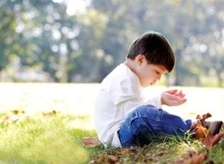 Tâm sự nhói lòng của người mẹ có con trai tự kỷ và hành trình cứu con khỏi “hố sâu tuyệt vọng”