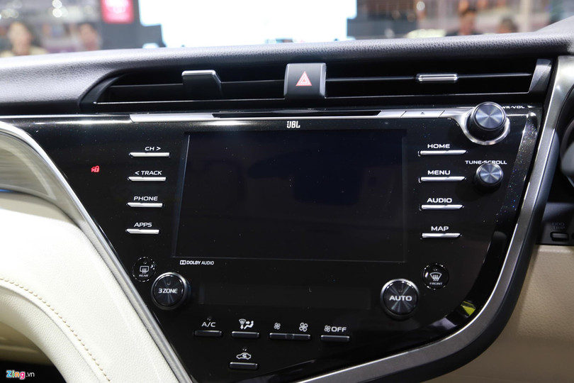 Chi tiết Toyota Camry 2019 sắp ra mắt tại Việt Nam