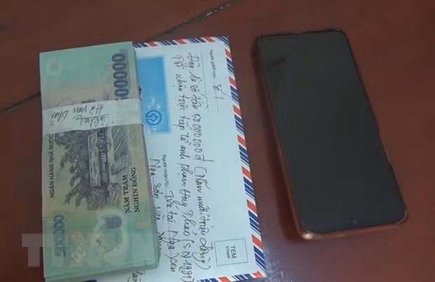 Bắt đối tượng lợi dụng danh nghĩa báo chí tống tiền doanh nghiệp