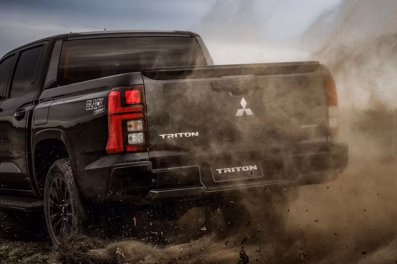 39-Mitsubishi-Triton-Black-Edi-6349-7063-1721620218.jpg