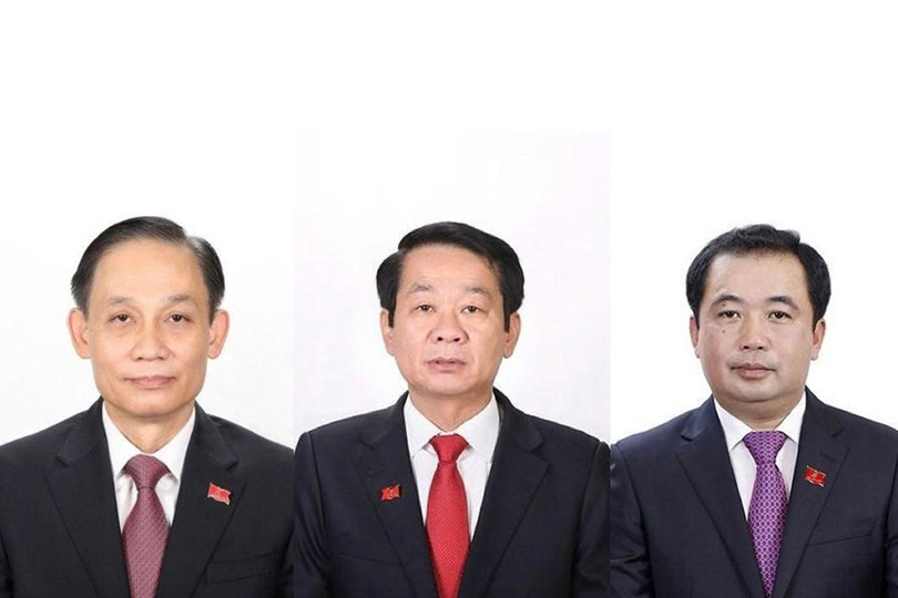 Từ trái qua phải: Ông Lê Hoài Trung, ông Đỗ Thanh Bình, ông Trần Đức Thắng z7152612713884363425c41833d5c1b16fbfe36af515a2-17613271521062023547961-6780.jpg