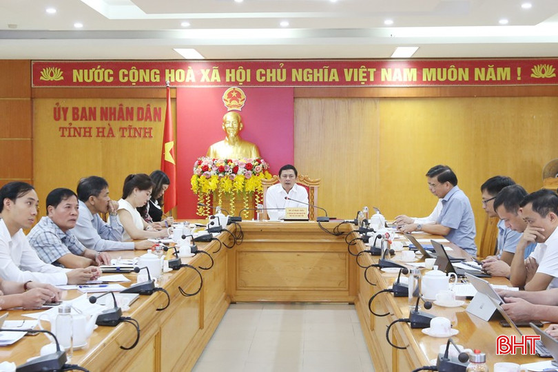 Các đại biểu tham dự cuộc họp. bqbht_br_3.jpg