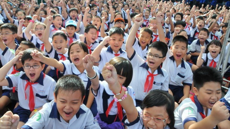 Tổ chức đồng bộ, hiệu quả việc dạy học 2 buổi/ngày và sinh hoạt hè cho trẻ em, học sinh Tổ chức đồng bộ, hiệu quả việc dạy học 2 buổi/ngày và sinh hoạt hè cho trẻ em, học sinh