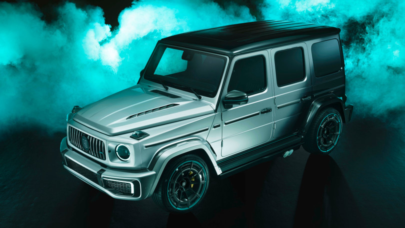 HOF Sir Class vẫn sử dụng động cơ V8 Biturbo dung tích 4.0L của AMG G 63 tiêu chuẩn, vốn cho ra sức mạnh 585 mã lực và mô-men xoắn cực đại 850 Nm.